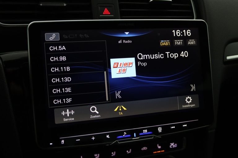 Volkswagen Golf - 1.2 TSI Business Edition 22