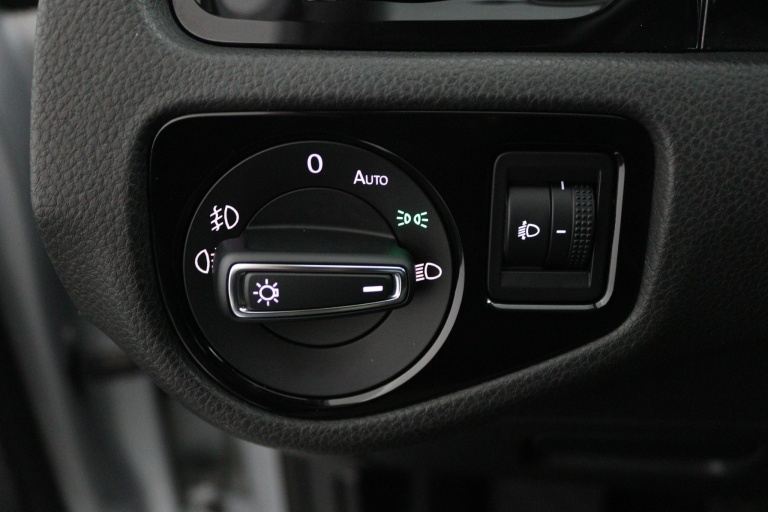 Volkswagen Golf - 1.2 TSI Business Edition 24