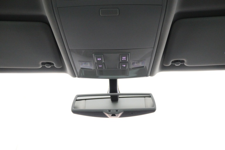 Volkswagen Golf - 1.2 TSI Business Edition 25