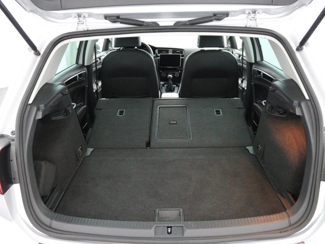 Volkswagen Golf - 1.2 TSI Business Edition