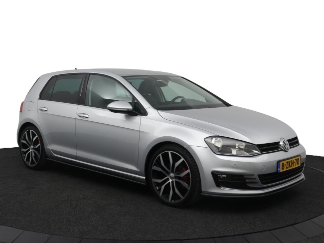 Volkswagen Golf - 1.2 TSI Business Edition