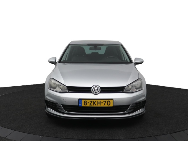 Volkswagen Golf - 1.2 TSI Business Edition