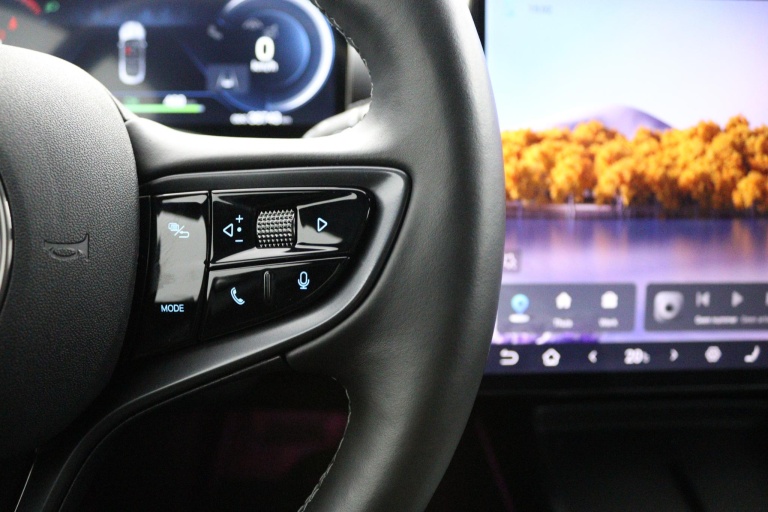 BYD SEAL - Excellence AWD 82.5 kWh 16