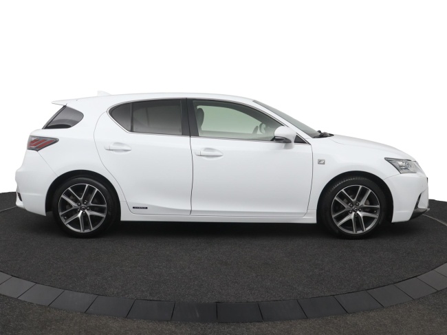 Lexus CT - 200h F Sport Line