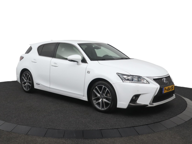 Lexus CT - 200h F Sport Line 14