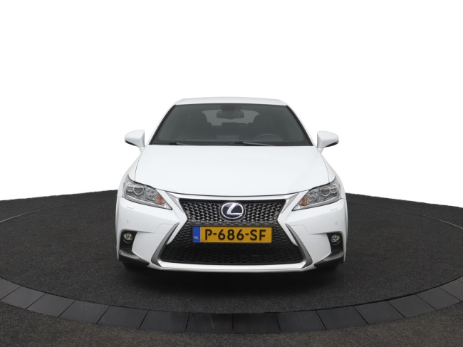 Lexus CT - 200h F Sport Line