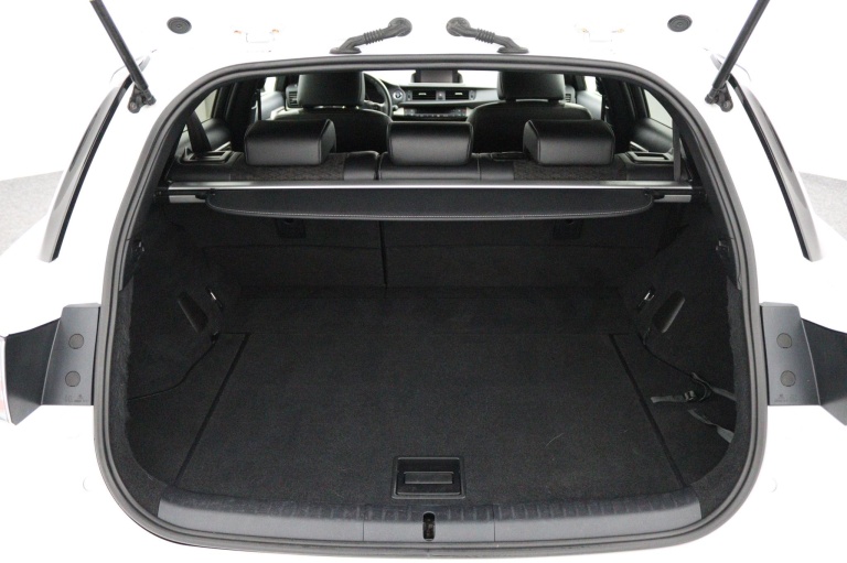 Lexus CT - 200h F Sport Line 23