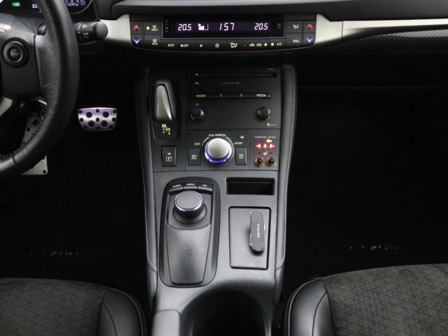 Lexus CT - 200h F Sport Line