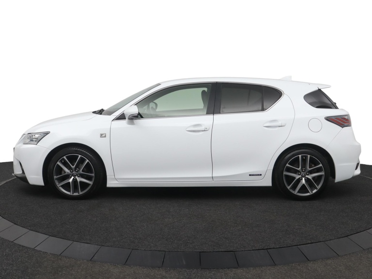 Lexus CT - 200h F Sport Line 3