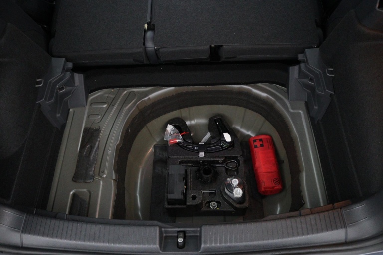 Volkswagen T-Cross - 1.5 TSI R-Line Edition 27