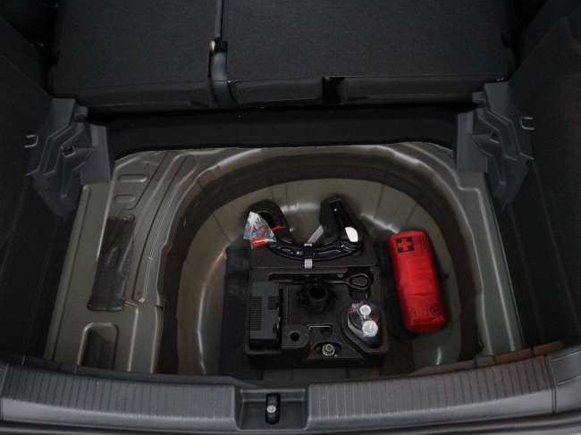 Volkswagen T-Cross - 1.5 TSI R-Line Edition