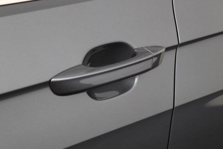 Volkswagen T-Cross - 1.5 TSI R-Line Edition 30