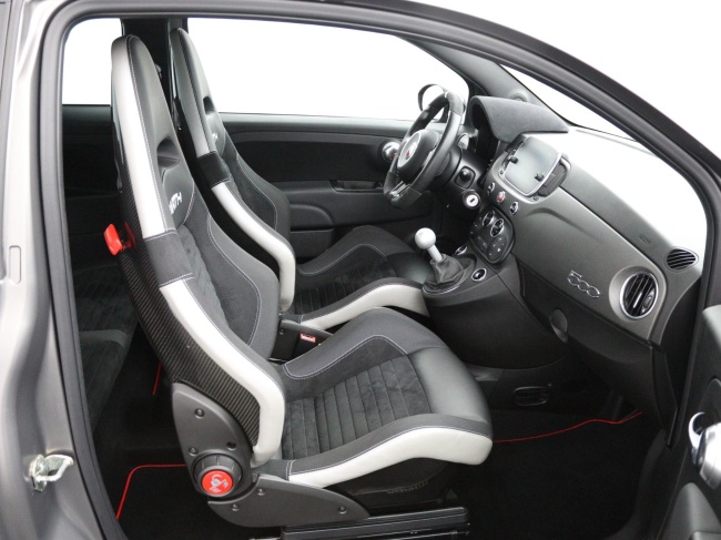 Fiat 500 - 1.4 T-Jet Abarth Competizione 70th Anniversary