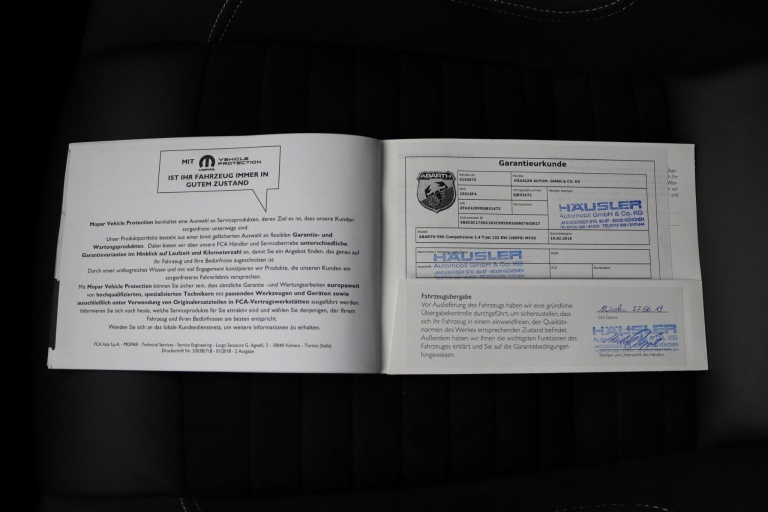 Fiat 500 - 1.4 T-Jet Abarth Competizione 70th Anniversary 40