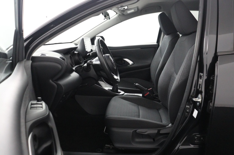 Toyota Yaris - 1.5 VVT-i First Edition 16