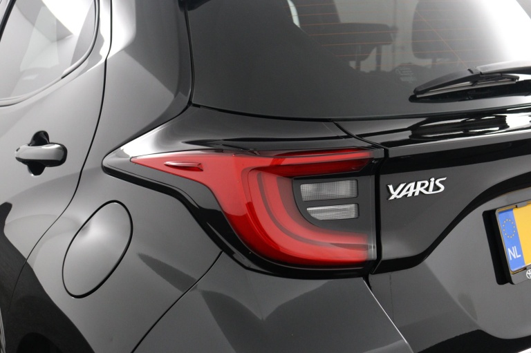 Toyota Yaris - 1.5 VVT-i First Edition 42