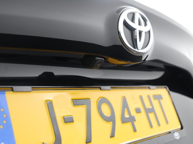 Toyota Yaris - 1.5 VVT-i First Edition