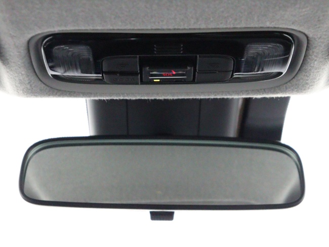 Toyota Yaris - 1.5 VVT-i First Edition