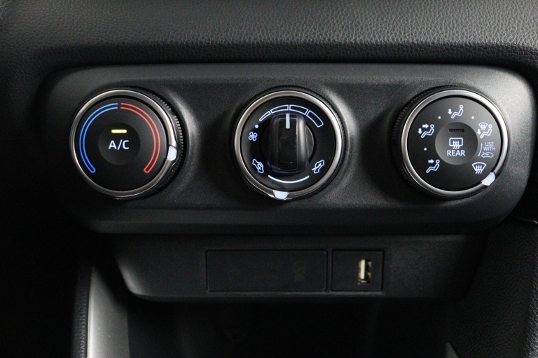 Toyota Yaris - 1.5 VVT-i First Edition 7