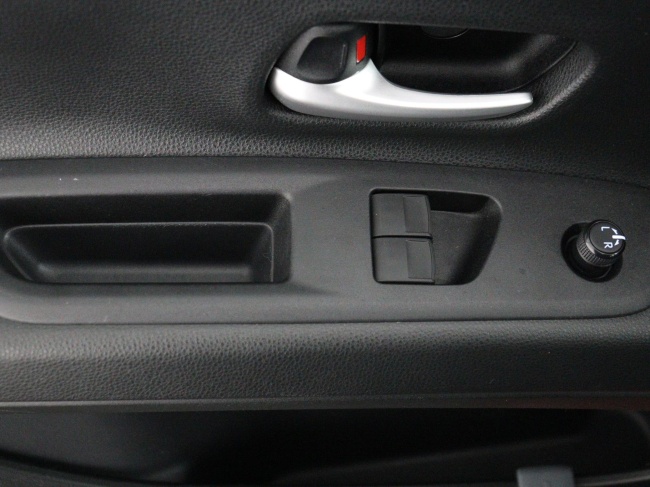 Toyota Aygo X - 1.0 VVT-i MT Play