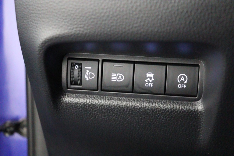 Toyota Aygo X - 1.0 VVT-i MT Play 28