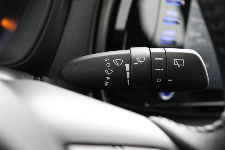 Toyota Aygo X - 1.0 VVT-i MT Play 30