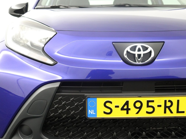Toyota Aygo X - 1.0 VVT-i MT Play