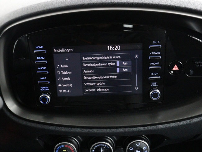 Toyota Aygo X - 1.0 VVT-i MT Play