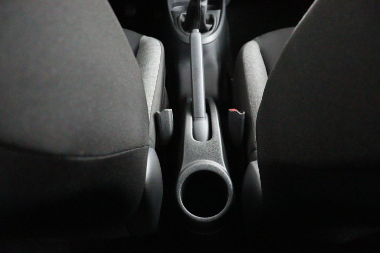 Toyota Aygo X - 1.0 VVT-i MT Play 51