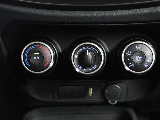 Toyota Aygo X - 1.0 VVT-i MT Play