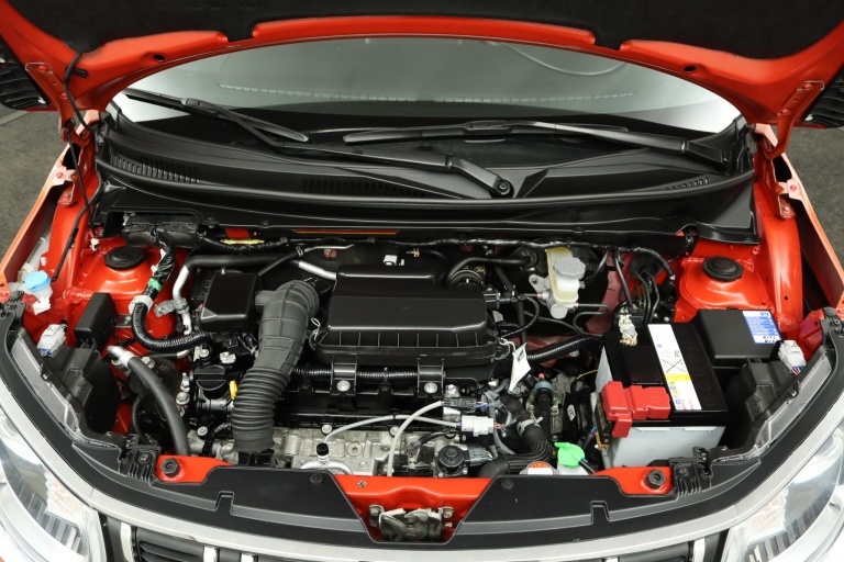 Suzuki Ignis - 1.2 Smart Hybrid Select 33