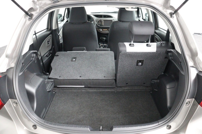 Toyota Yaris - 1.5 Hybrid Active 26