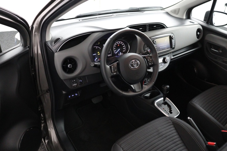 Toyota Yaris - 1.5 Hybrid Active 57
