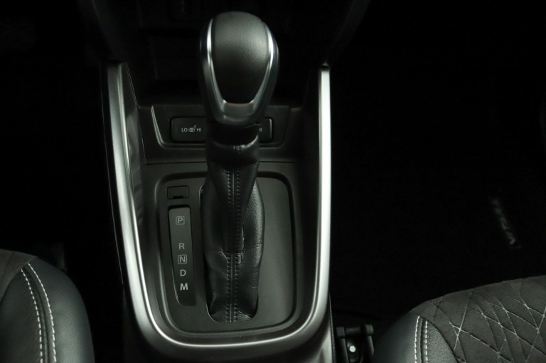 Suzuki Vitara - 1.5 Hybrid Style 27