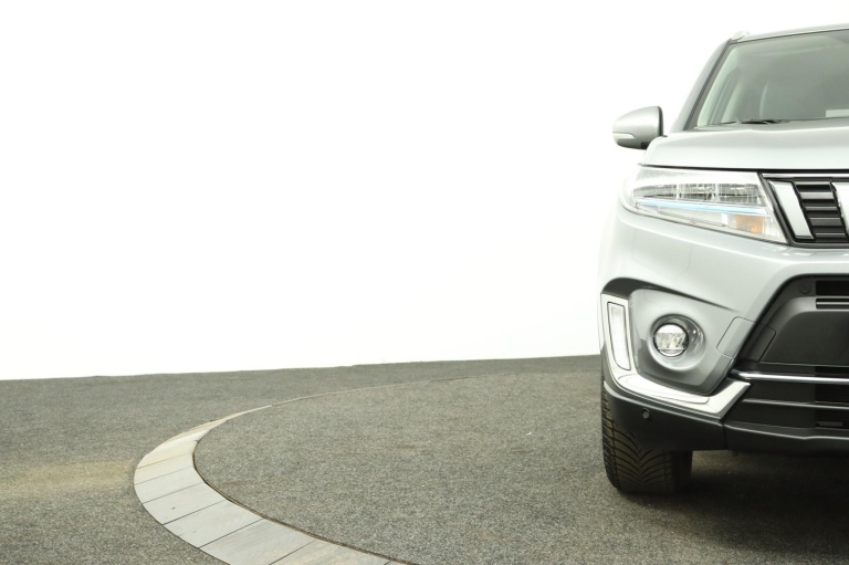 Suzuki Vitara - 1.5 Hybrid Style 36