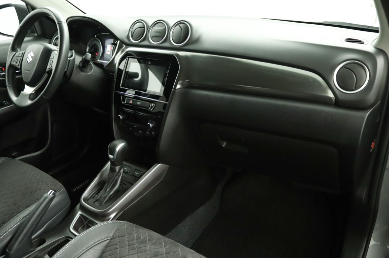 Suzuki Vitara - 1.5 Hybrid Style 43