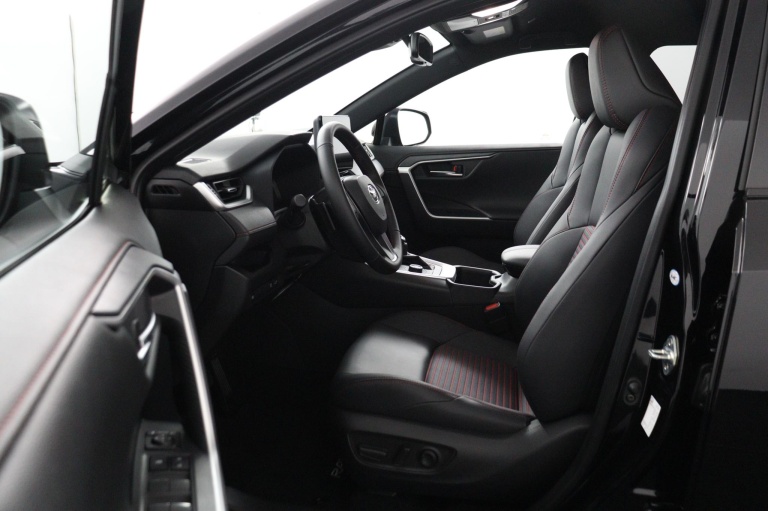 Toyota RAV4 - 2.5 Plug-in Hybrid AWD Style 16