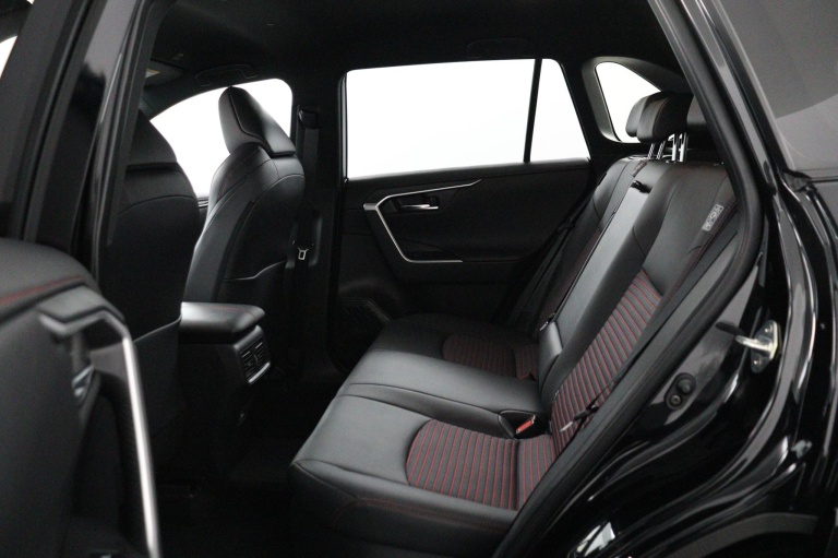 Toyota RAV4 - 2.5 Plug-in Hybrid AWD Style 17