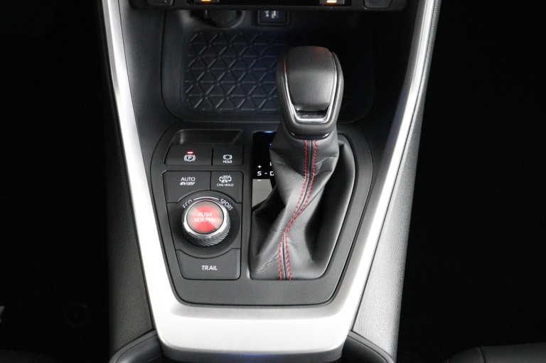 Toyota RAV4 - 2.5 Plug-in Hybrid AWD Style 26