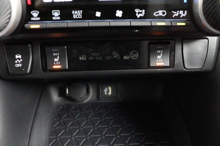 Toyota RAV4 - 2.5 Plug-in Hybrid AWD Style 62