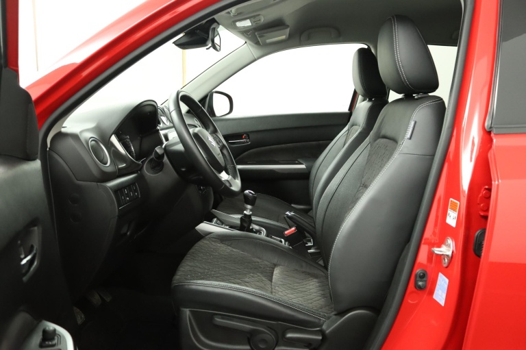 Suzuki Vitara - 1.4 Boosterjet Style Smart Hybrid 17