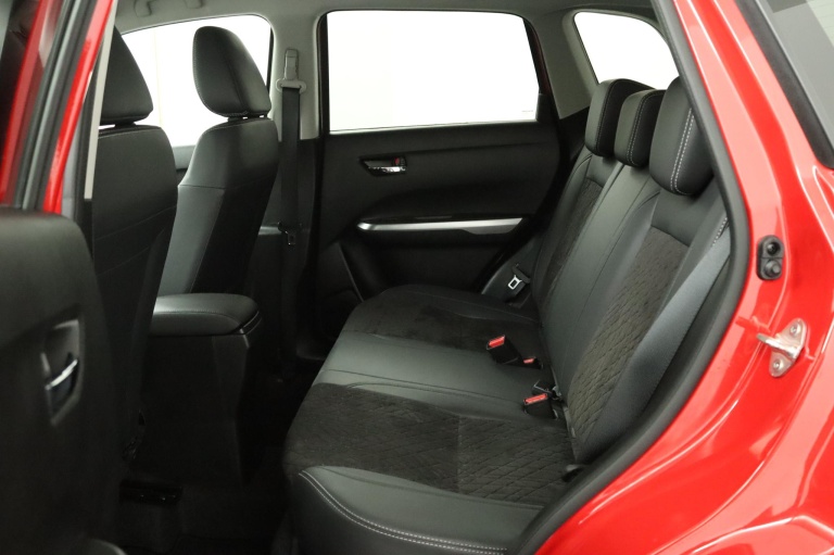 Suzuki Vitara - 1.4 Boosterjet Style Smart Hybrid 18