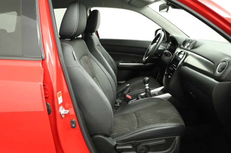 Suzuki Vitara - 1.4 Boosterjet Style Smart Hybrid 22