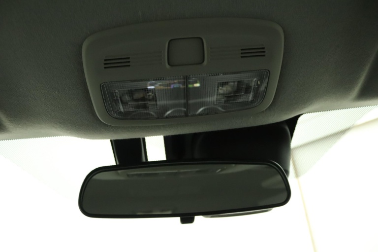 Suzuki Vitara - 1.4 Boosterjet Style Smart Hybrid 34