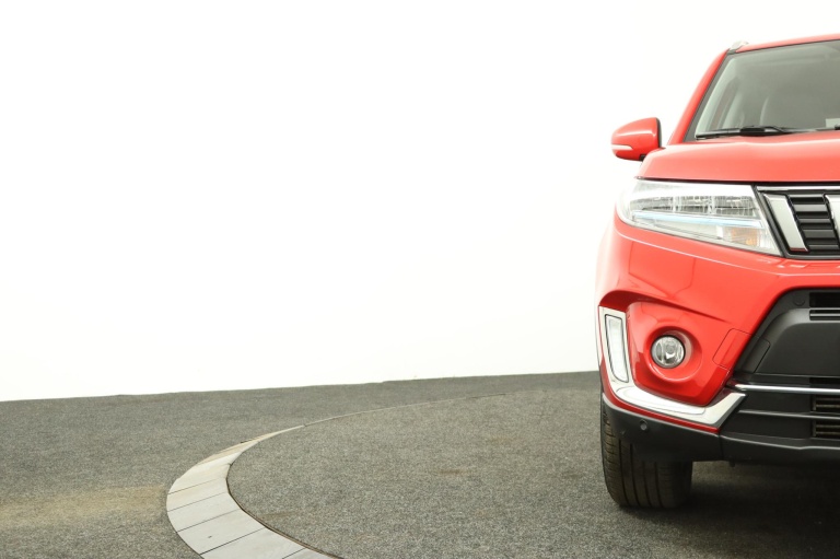 Suzuki Vitara - 1.4 Boosterjet Style Smart Hybrid 37