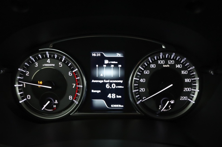 Suzuki Vitara - 1.4 Boosterjet Style Smart Hybrid 48