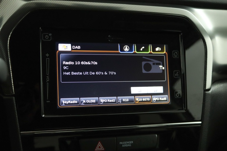 Suzuki Vitara - 1.4 Boosterjet Style Smart Hybrid 8