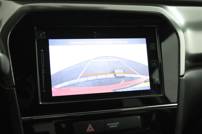 Suzuki Vitara - 1.4 Boosterjet Style Smart Hybrid 9