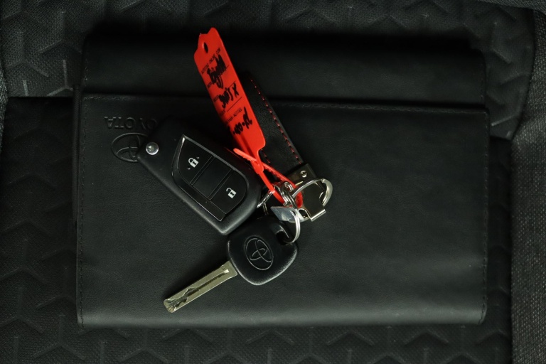 Toyota Yaris Cross - 1.5 Hybrid Active 11