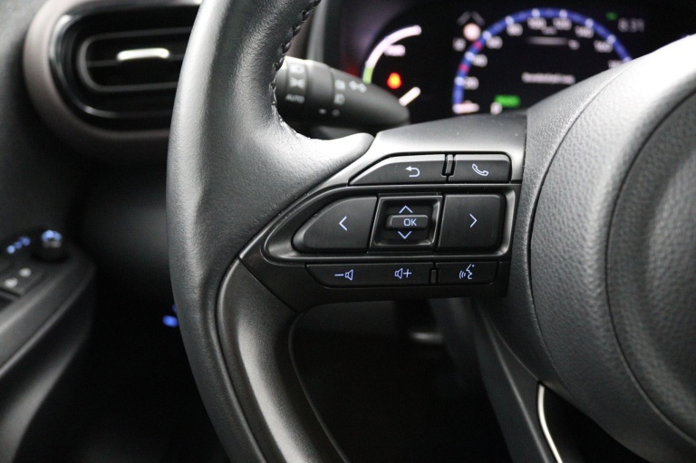 Toyota Yaris Cross - 1.5 Hybrid Adventure 19